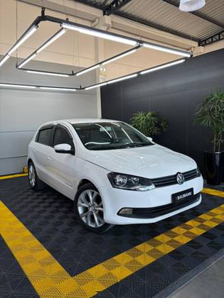 VOLKSWAGEN GOL 1.0 MI COMFORTLINE 8V FLEX 4P MANUAL VOLKSWAGEN GOL 1.0 MI COMFORTLINE 8V FLEX 4P MANUAL